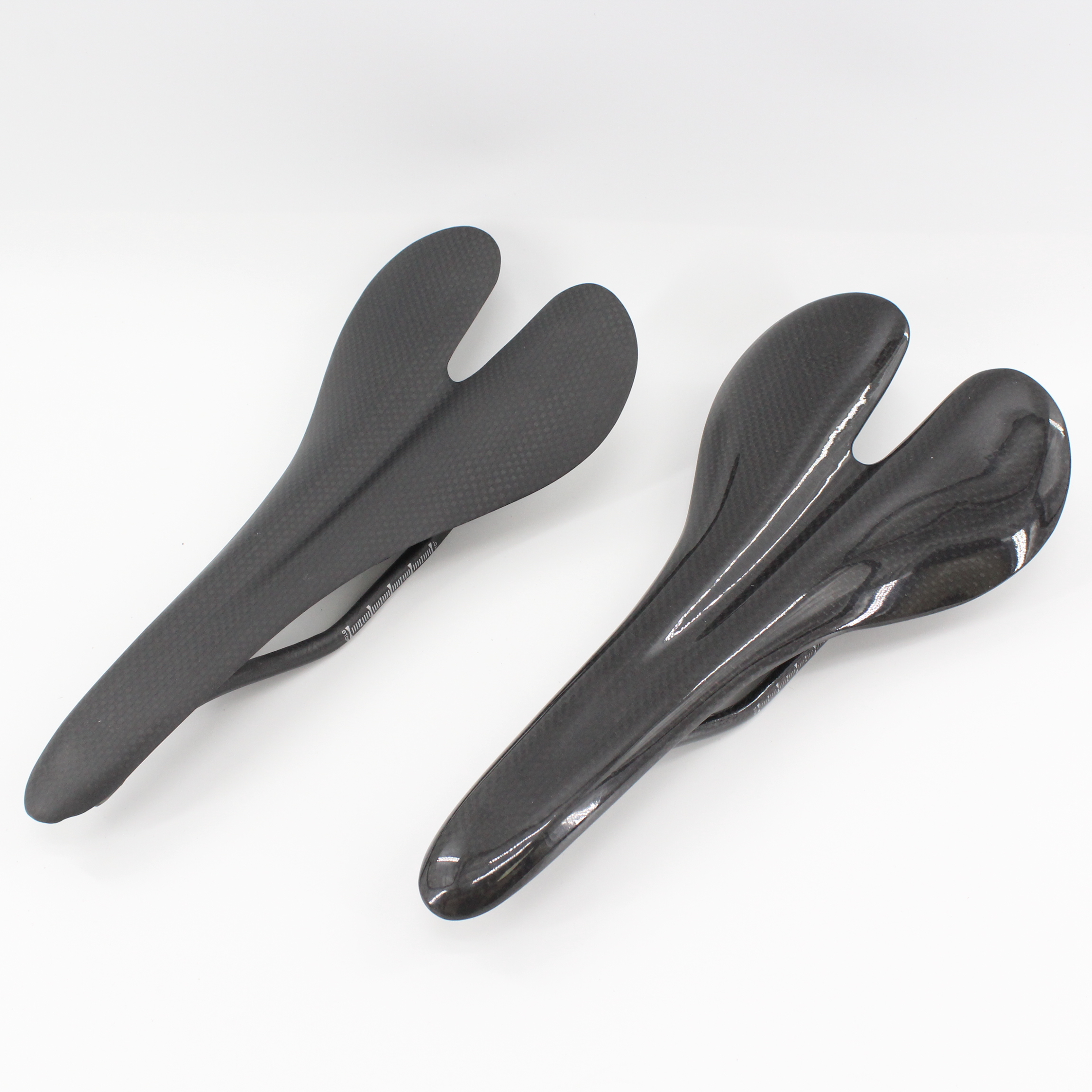 Black Mountain Bike Gloss Matt – обзор и цена Mountain Biking Logo